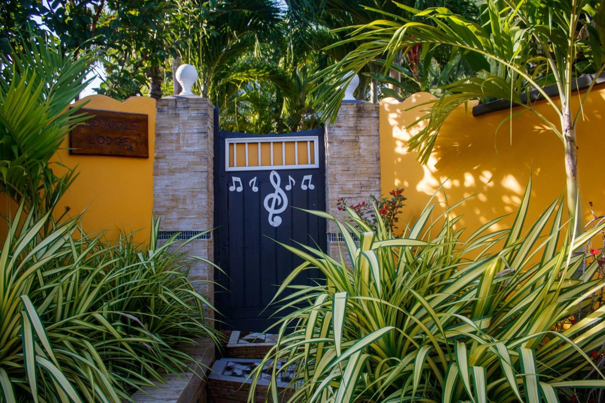 Nid'Aigle Lodge Баи-Сейнт-Энн Экстерьер фото